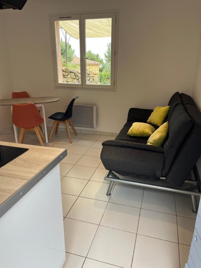 Hauteurs De : Piscine Apartment Toulon